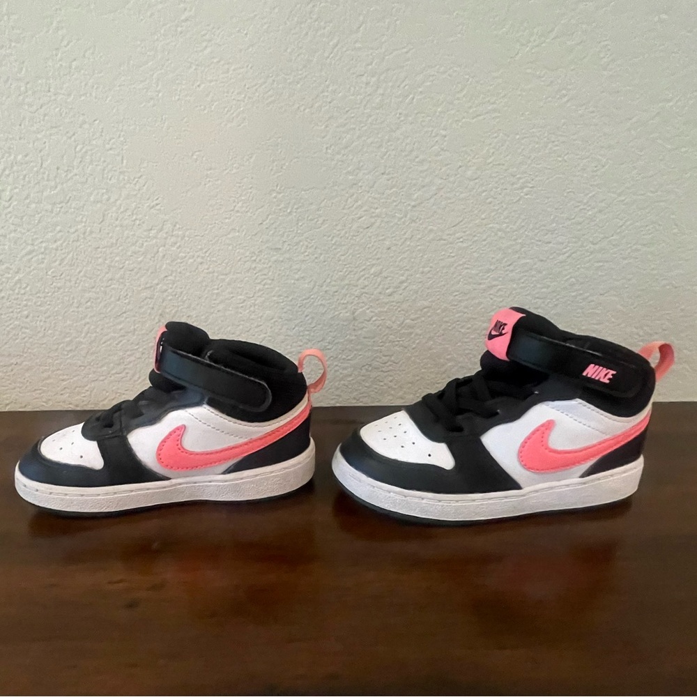 Toddler Sz 8 Nike Court Borough 2 High Top Sneaker pink/black like new